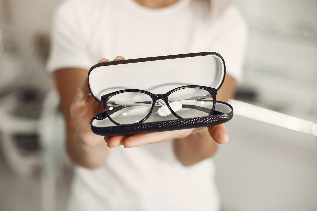 How to Buy Your First Prescription Glasses Online